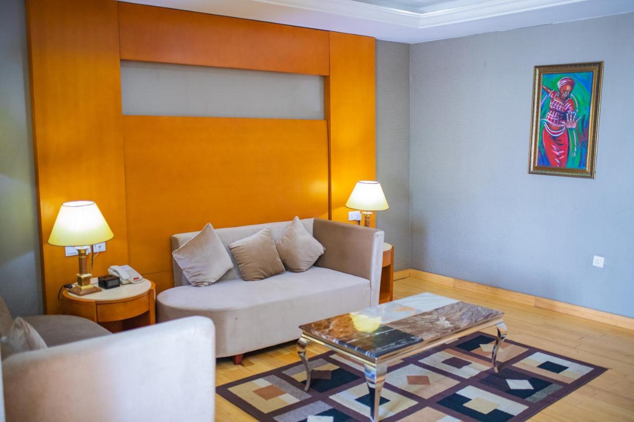 Hotel Sunshine Enugu Exterior foto